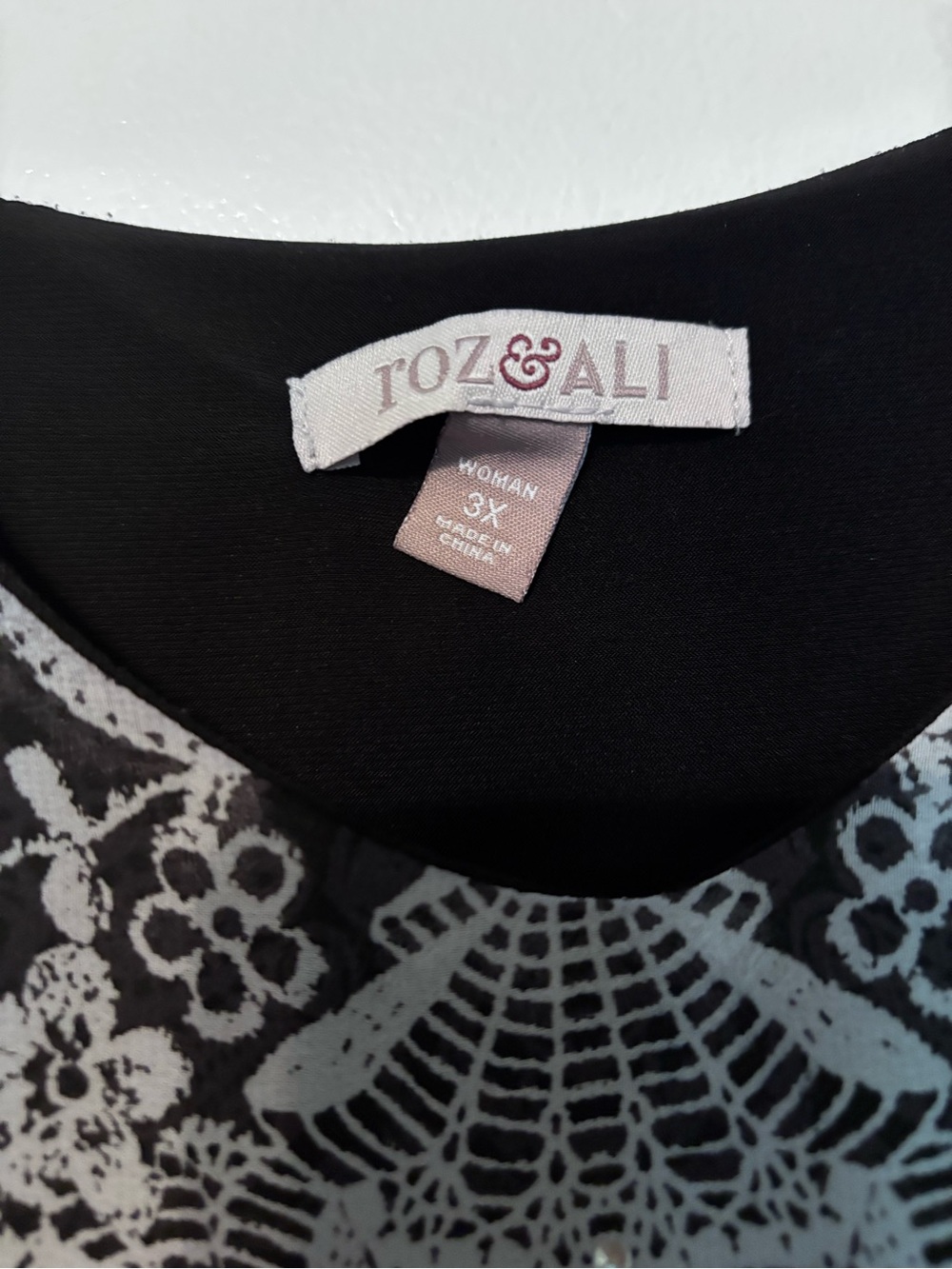 Roz & Ali Ombre Chiffon Poncho Top - Black/Gray Size 3X 100% polyester - Picture 5 of 11